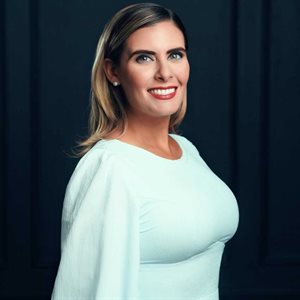 Bobbi Jo E. Hughes